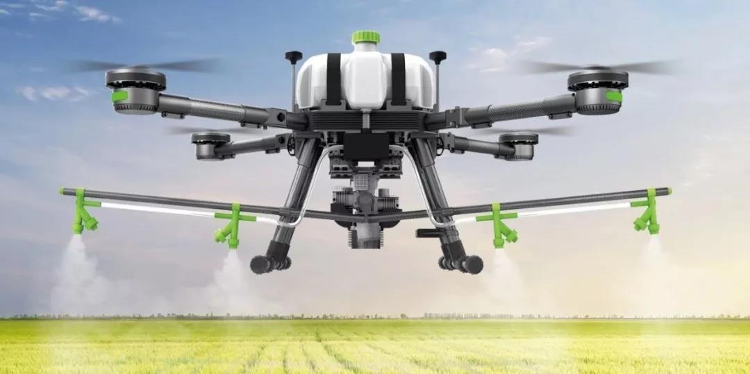 万众瞩目——AG15油电混合植保无人机田间作业实拍