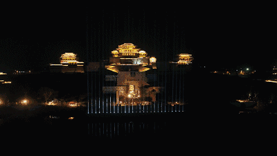 动态艺术的创新展现，无人机编队开启艺术表演新境界！