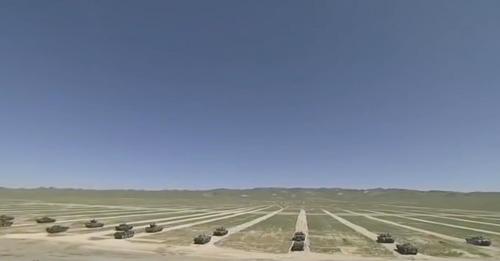 哈萨克斯坦军演出动翼龙无人机