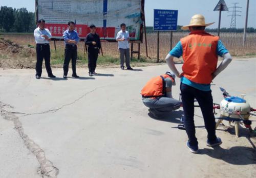 曲阜：植保无人机助力小麦“一喷三防”