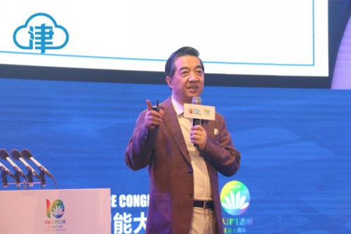 张召忠：未来的无人机将“自主导航”可互传信息