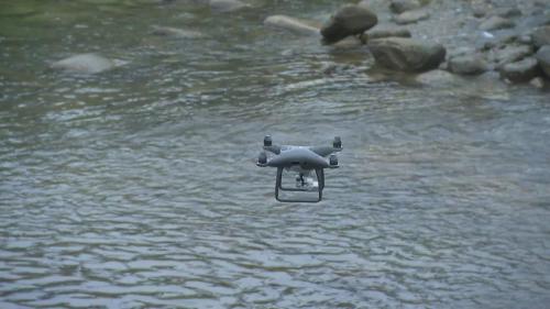 巡河用上黑科技？天目山镇牛了！