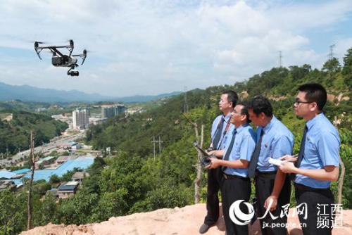 安远县检察院：无人机取证实现公益诉讼“智能化”