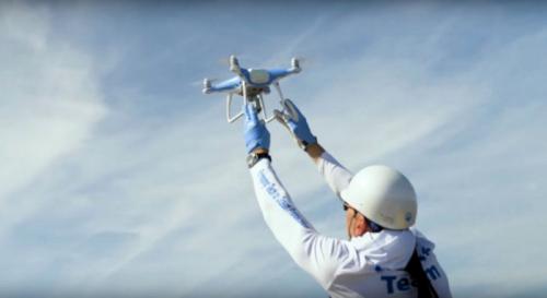 DJI无人机帮助鲸鱼免受海洋垃圾的侵袭