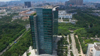 真会玩！无人机送咖啡业务来到了华为基地