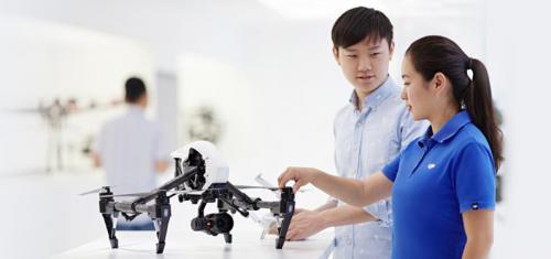无人机“炸鸡”不用怕，大疆推最新售后服务：一年内可换新两次