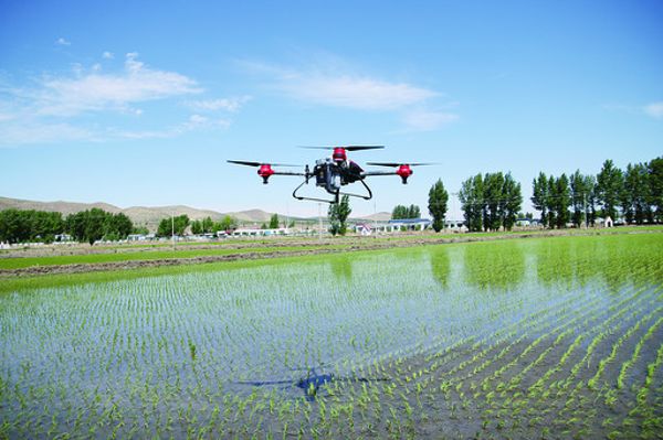 农用“无人机”落户突泉县