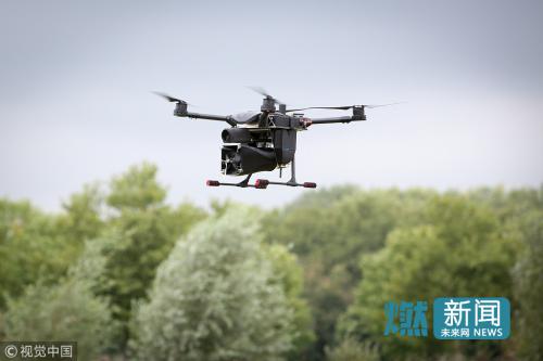 蜘蛛侠归来！荷兰可发射捕捉网无人机专治黑飞