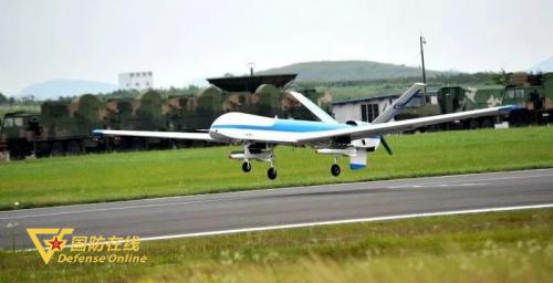 重磅!中国新一代察打一体无人机"鹞鹰"Ⅱ成功试飞