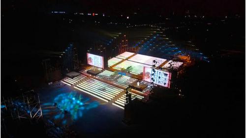 科技力量重磅出击 亿航1400架无人机带你穿越时空感受唐朝盛世