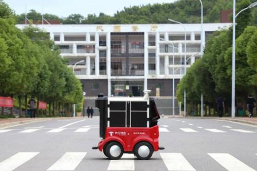 美国《连线》杂志揭秘京东：将会让亚马逊相形见绌的中国巨头