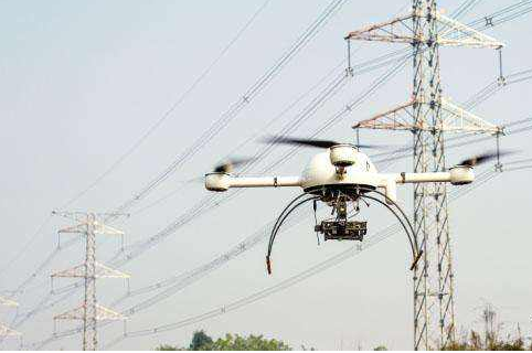 国网冀北电力无人机巡检系统试验成功，为输电线路智能化运维探索新技术
