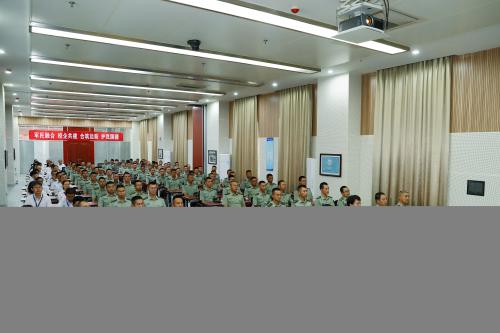 陆军边海防学院与西北工业大学无人机所签署战略合作协议