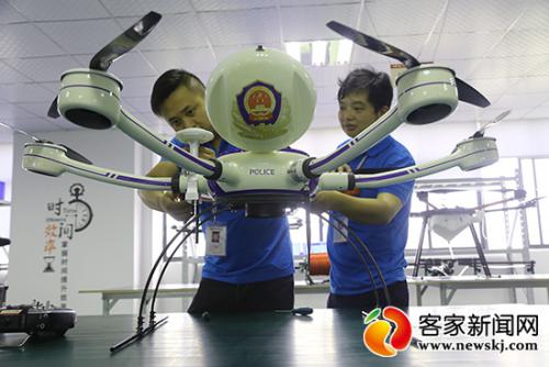 大余建成江西首个无人机培训基地