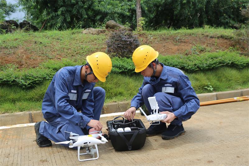 清远连州供电局服务给力桃果飘香助发展