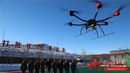 塔城军分区为边防连队配无人机
