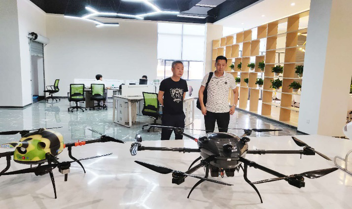  “实战”油电混动无人机“5分钟上手”-集操控与性能为一体 