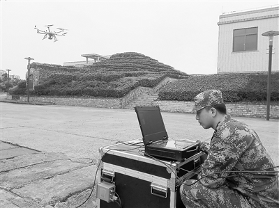 无人机“巡诊”演训场