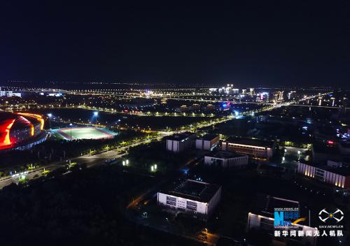 无人机带你飞阅盐城 瞰一城夜色璀璨