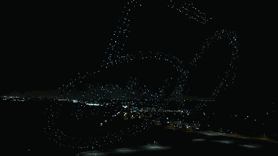 为英特尔50周年庆生，2018架无人机灯光秀再创吉尼斯世界纪录