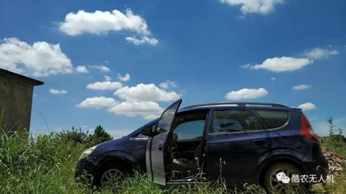 酷农无人机“护航”江西水稻！