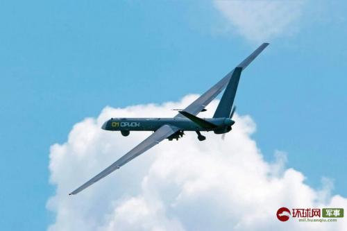 首次挂弹！俄罗斯察打一体无人机露“獠牙”