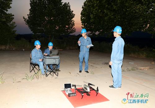 国网赣西供电全省率先开展无人机线路自主飞行红外测温（图）