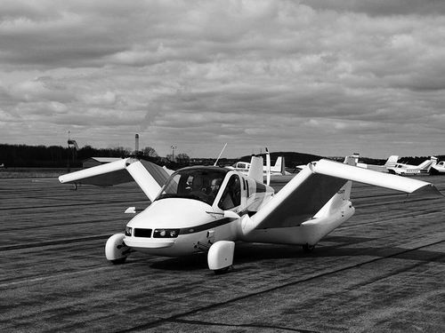 想不想打辆会飞的出租车？ 业内人士认为距离商用还有不少障碍