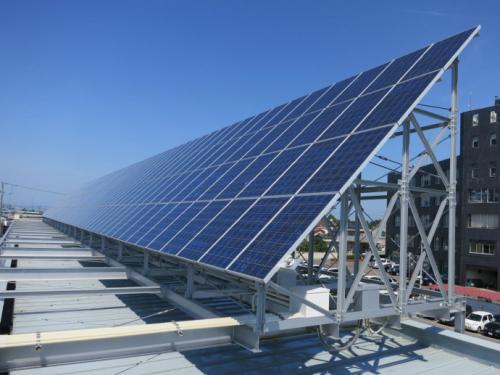 “断奶”新政倒逼分布式光伏降成本 将成无人机新市场