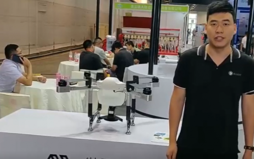 无人机网华少现场采访傲翼飞控