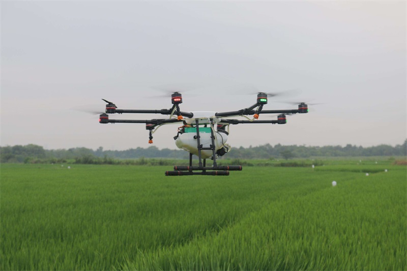 陕西武功：大力开展植保无人机飞防技术宣传