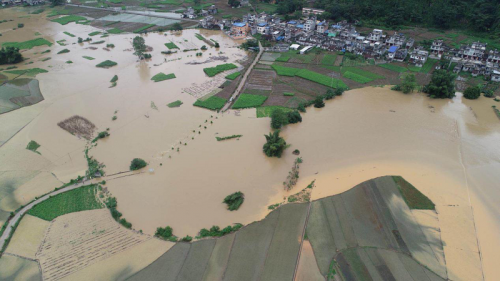 南网超高压百色局科学开展防风防汛特巡