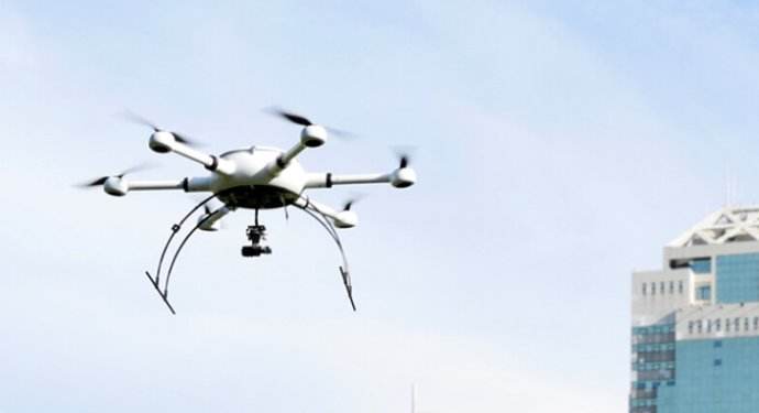 “空中警察”：眼神犀利的警用无人机