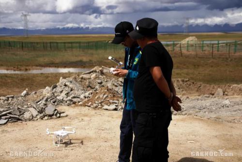 高原巡视新方式 南航学子在无人区刮起科技潮