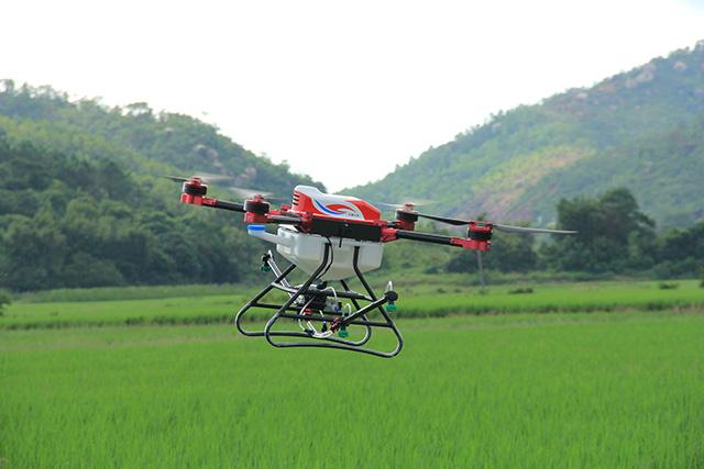 南通市农机学会积极推广开展农用植保无人机试验	