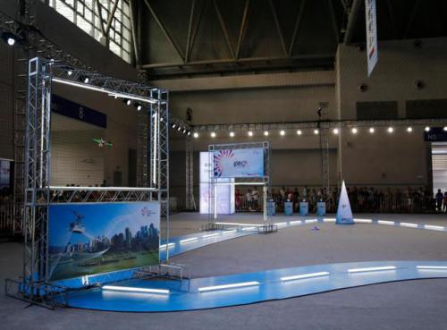 国际无人机竞速大奖赛今日开幕 各国“飞手”齐聚