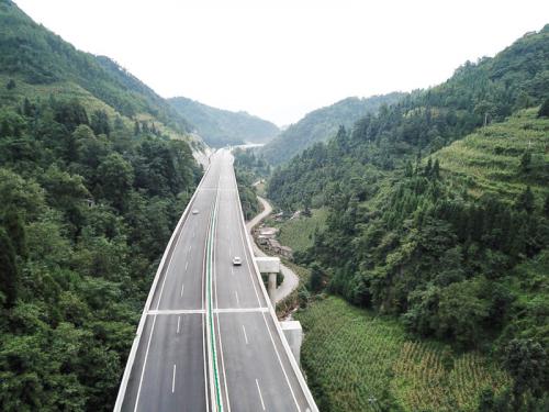 贵州织普高速建成通车