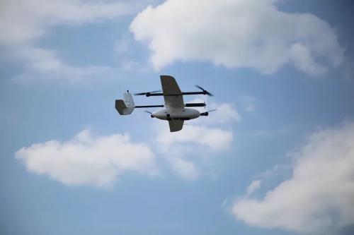 8月，“前线应急军”中的大鹏身影