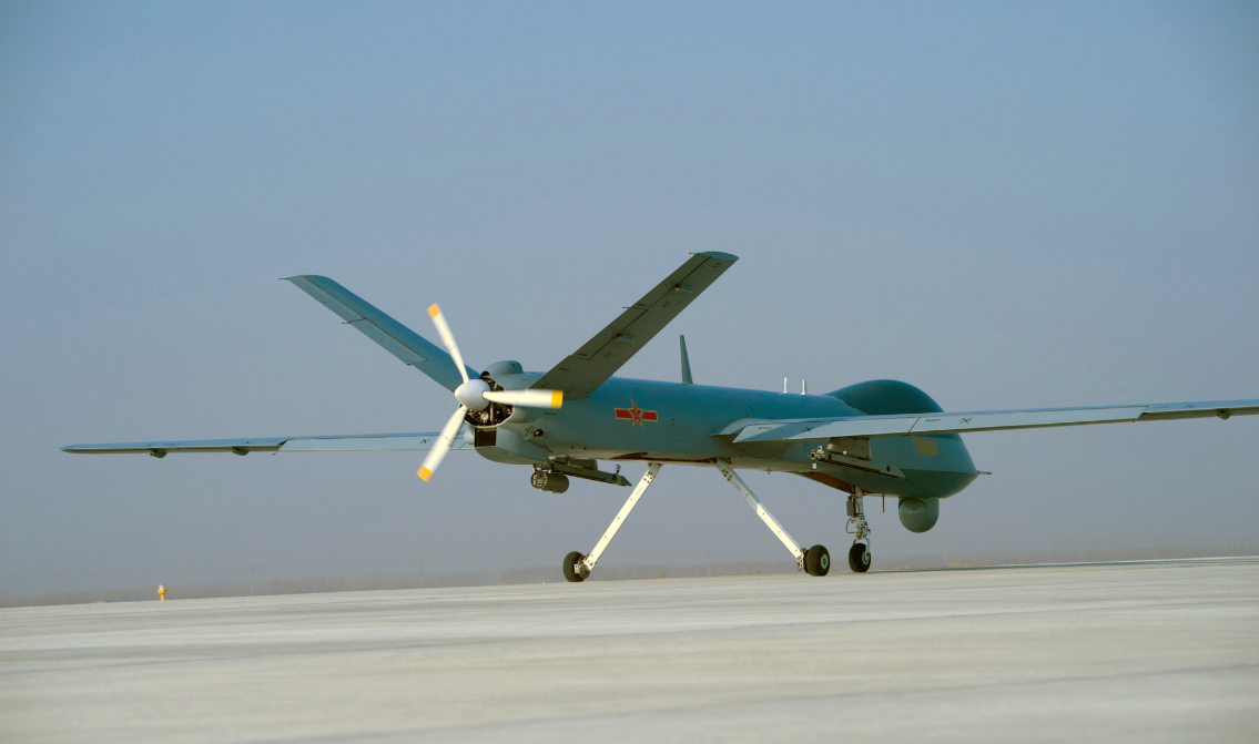 美国又出新型无人机，外形邪恶身怀黑科技，竟然还能激光反导！