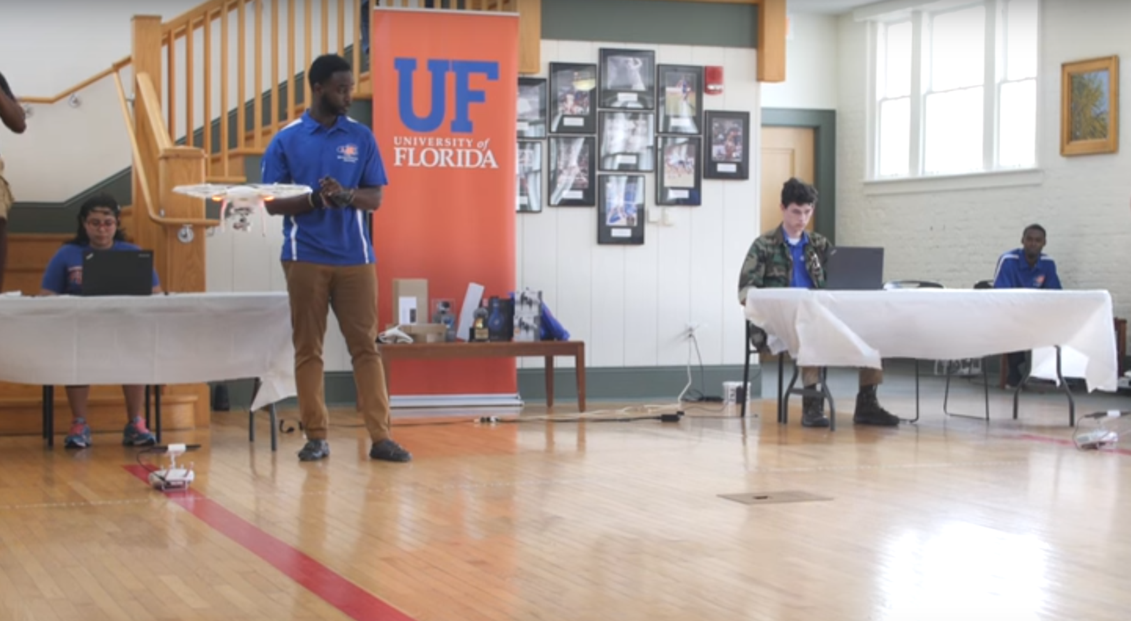 黑科技！人脑控制无人机群