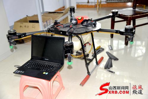 无人机喷洒农药，农业植保大趋势