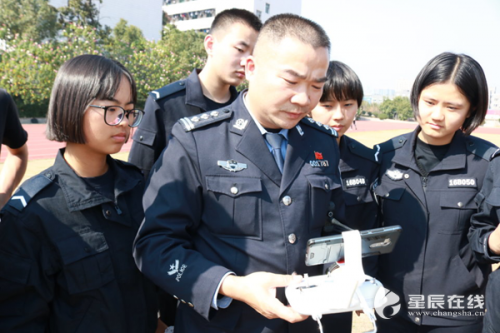 湖南警察学院：无人机选修课受热捧