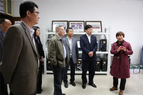 上海交大航空航天学院参观学院实验室