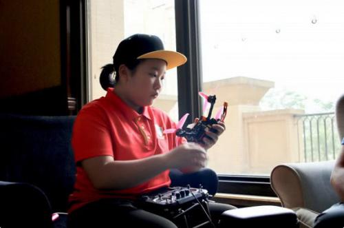 中国无人机国家队深圳集训 备战 11 月初世锦赛力争冠军