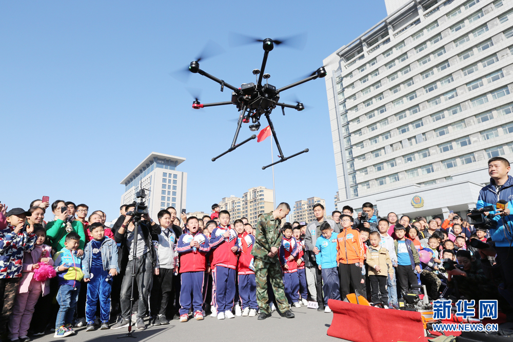 安徽淮北：消防无人机亮相“119”消防主题活动