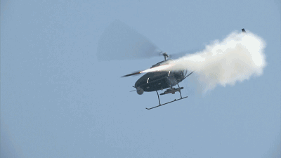 AV500W察打一体无人直升机完成空地导弹打靶试验