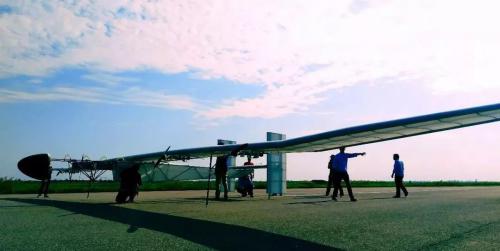 中国新型超长航时无人机试飞 未来或能反航母反隐形