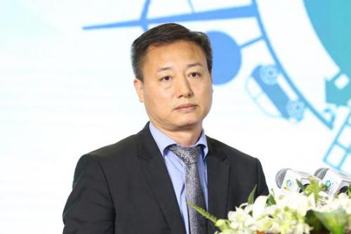 徐岗介绍空客无人机构想：在城市里像出租车一样飞行