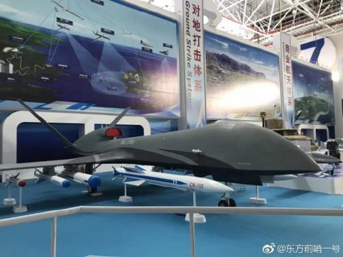 国产新无人机终于赶上美国复仇者，独门绝技可消灭爱国者防空导弹