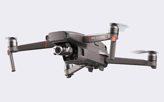 “无人机”国际贸易归类为“会飞的照相机”